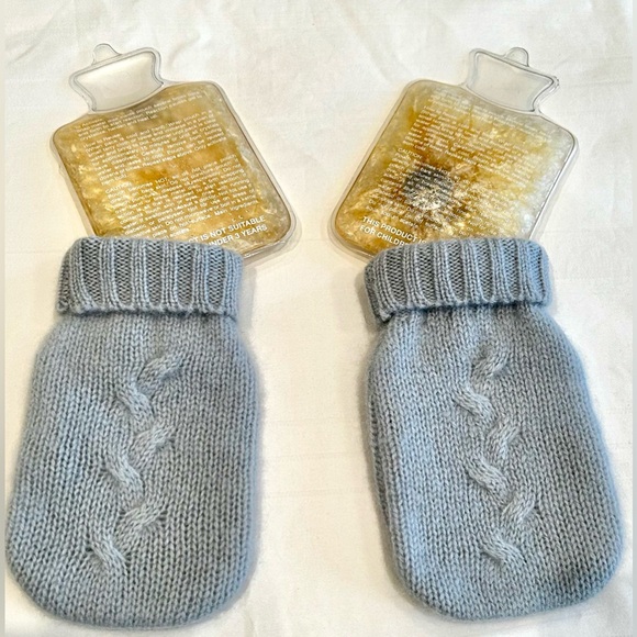 NIB Restoration Hardware Mini Cashmere Hand Warmers -Set of 2- Silver Sage - Picture 5 of 9